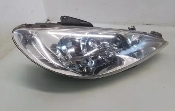 Peugeot 206 Headlight/headlamp