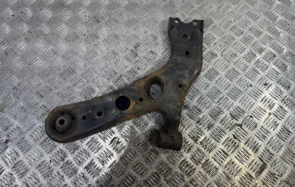 Lexus NX Front lower control arm/wishbone Y0702081