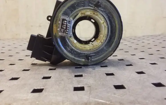 Volkswagen Eos Airbag slip ring squib (SRS ring) 1K0959653C A04303506
