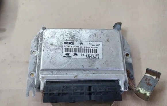 Hyundai Trajet Engine control unit/module 3910127130