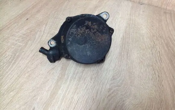 BMW 5 E60 E61 Vacuum pump 00437012 05T3161430