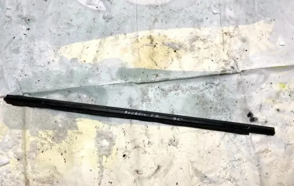 Ford Scorpio Front door glass trim molding 