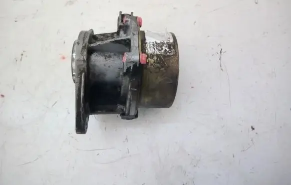 Renault Scenic II - Grand scenic II Vacuum pump