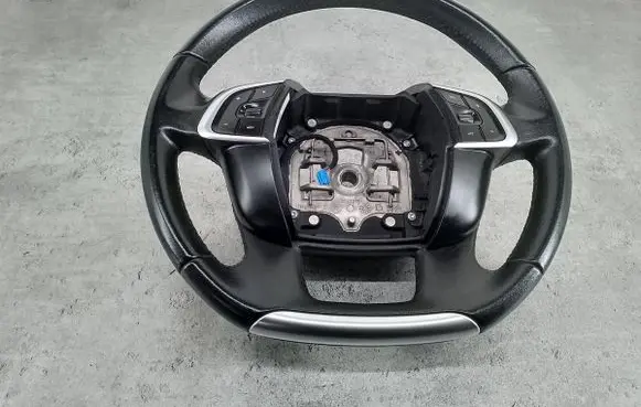 Steering wheel