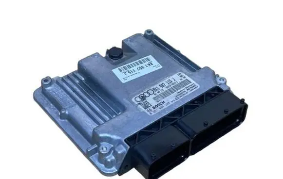 Audi A4 S4 B8 8K Engine control unit/module 8K1907115J 0261S04326 8K1907115