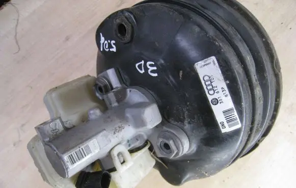 Volkswagen Phaeton Brake booster 3D1612105