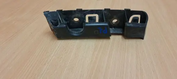 Peugeot 508 Front bumper mounting bracket 9686570480