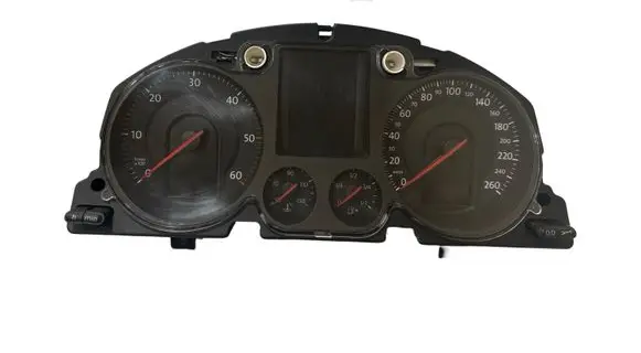 Volkswagen PASSAT B6 Speedometer (instrument cluster) 3C0920871E V0002000