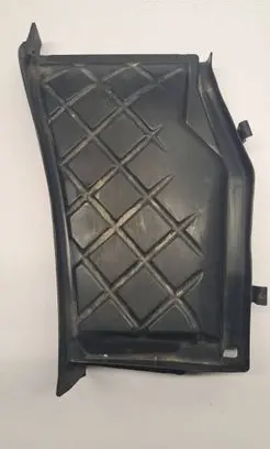 Audi A4 S4 B7 8E 8H Air filter box cover 8E2819979