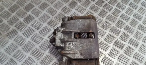 Honda Civic Front brake caliper