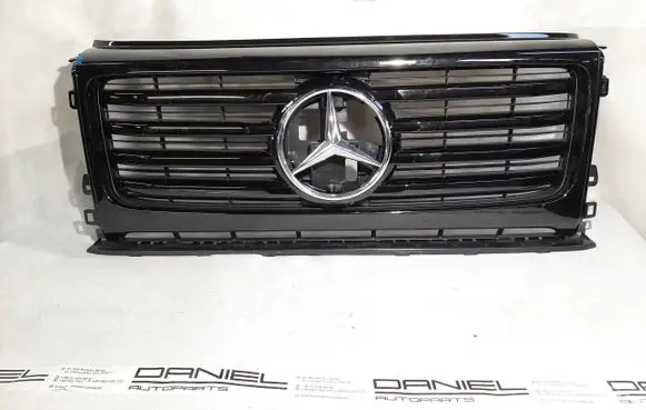 Mercedes-Benz G W463 2nd Gen Front bumper upper radiator grill A4658880100