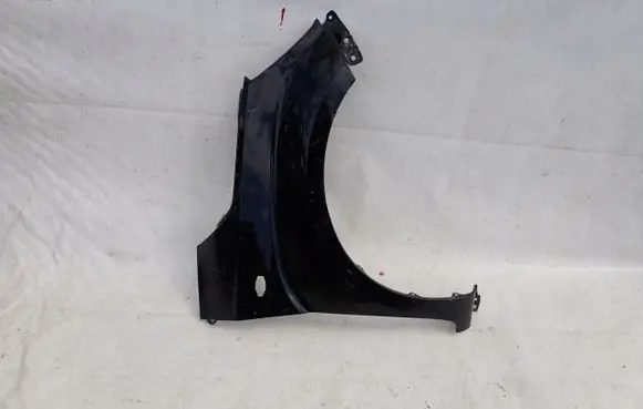 Suzuki Ignis Fender