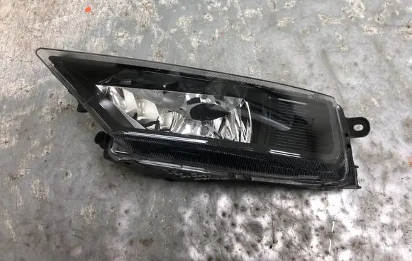 Volkswagen Tiguan Allspace Front fog light 5NL941699-BILI 5NL941699