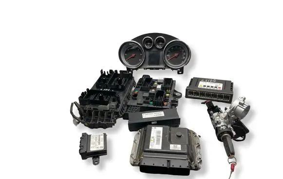 Opel Astra J Engine ECU kit and lock set 13583956 13354532 13578112