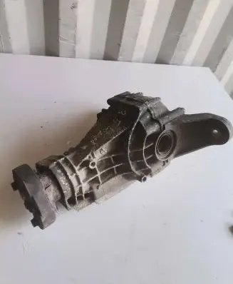 Mercedes-Benz R W251 Rear differential 4460310032