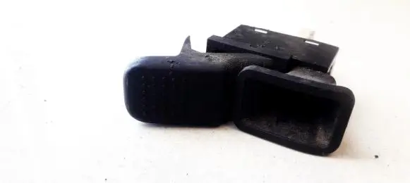 Windscreen/window heater switch