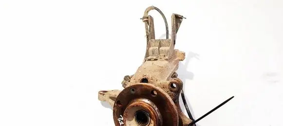 Peugeot 206 Front wheel hub 
