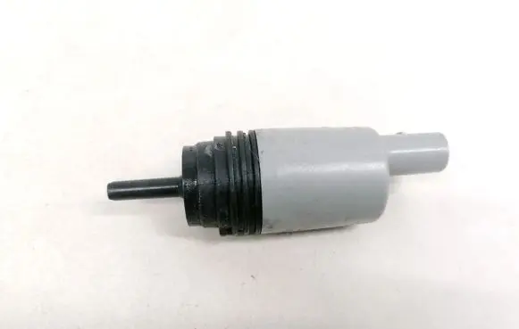 BMW 3 E90 E91 Windscreen/windshield washer pump 67126934159 23557610