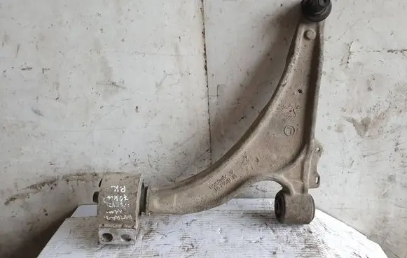 Opel Astra J Front lower control arm/wishbone