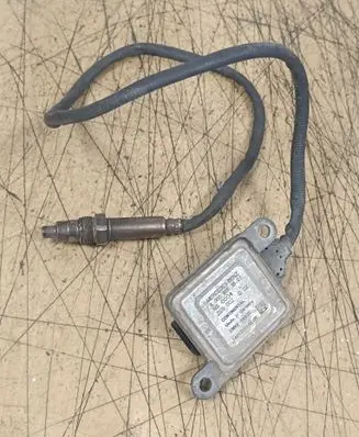 Mercedes-Benz C W204 Lambda probe sensor A0009053603