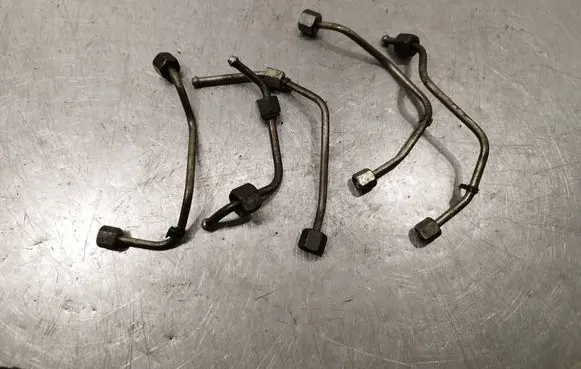 Citroen C-Elysée Fuel injector supply line/pipe 