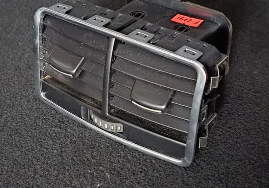 Audi A6 S6 C6 4F Dash center air vent grill 4F0819203