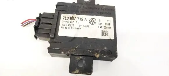 Volkswagen Phaeton Alarm control unit/module 7L0907719A 28024252FGU