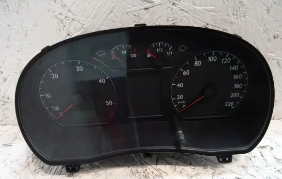 Volkswagen Polo Speedometer (instrument cluster) 110080125006A