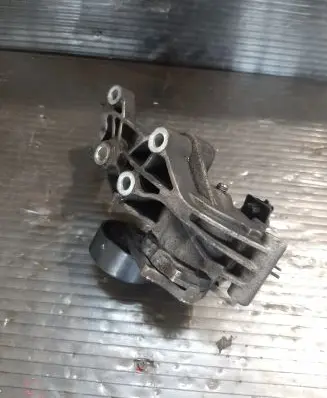 Generator/alternator bracket