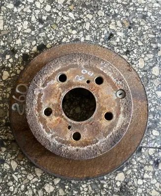 Toyota Corolla Verso E121 Rear brake disc