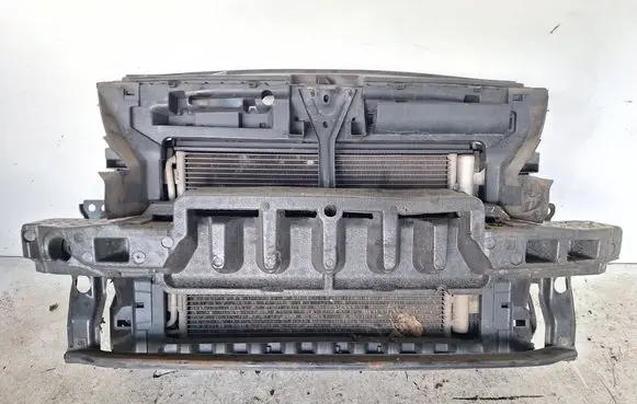 Volkswagen Touran II Radiator support slam panel 