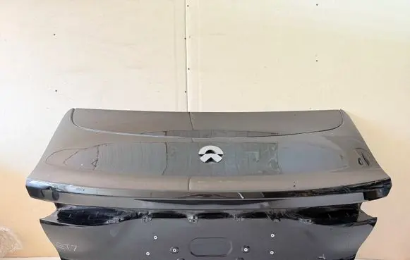 NIO ET7 Tailgate/trunk/boot lid P0216571 AE2FV11025 YS300S001