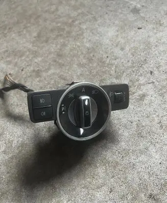 Mercedes-Benz C W204 Light switch A2049058002 10022410