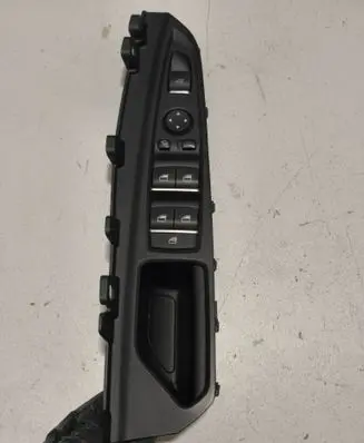 BMW X2 F39 Electric window control switch 9362116 090316 L30065