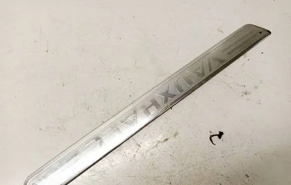 Opel Insignia B Front sill trim cover 