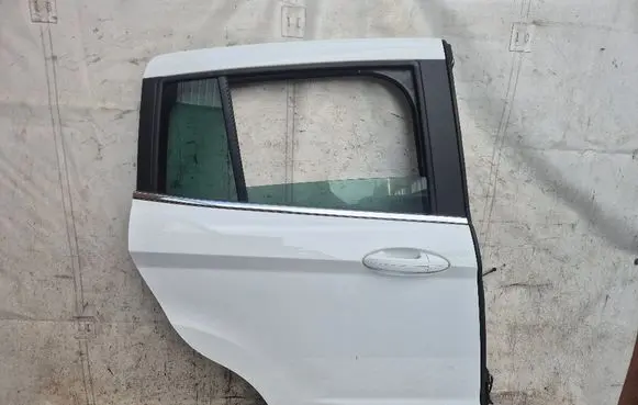 Rear door