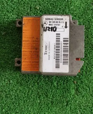 Mercedes-Benz E W210 Airbag control unit/module 0018200026
