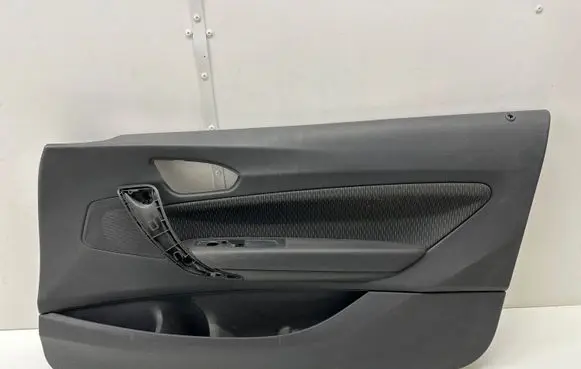 BMW 2 F22 F23 Front door card panel trim