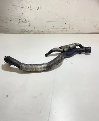 Volkswagen Tiguan Engine coolant pipe/hose
