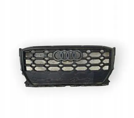 Audi Q2 - Front bumper upper radiator grill 5OMTEILE