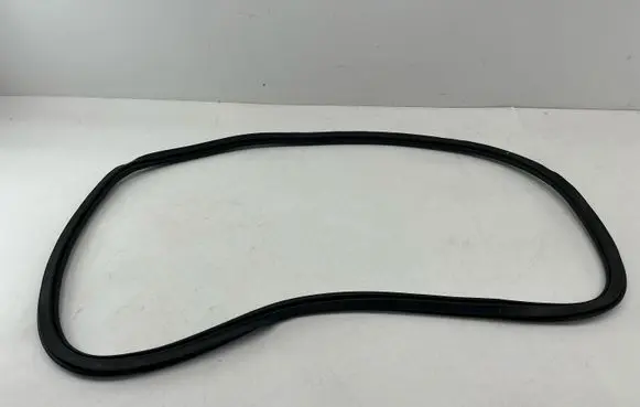 Audi A3 S3 8V Rear door rubber seal (on body) 8V4833721B