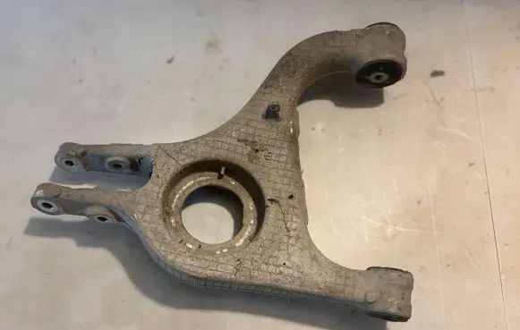 Porsche Panamera (970) Rear control arm 97033114101