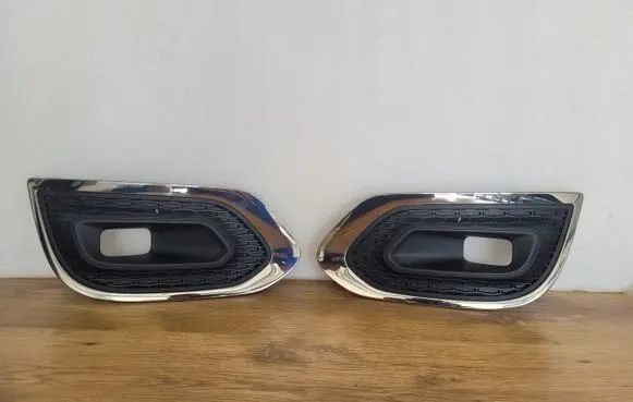 Renault Kadjar Front bumper lower grill 261A30096R