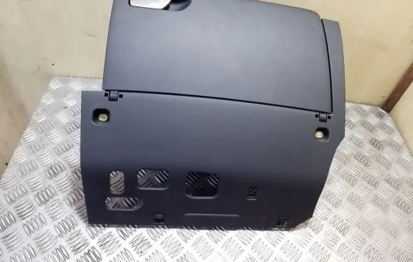 Glove box set