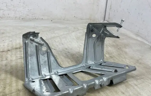 BMW 5 F10 F11 Sound amplifier holder/bracket 9174269 23310110