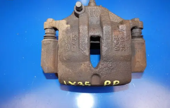 Hyundai ix35 Front brake caliper