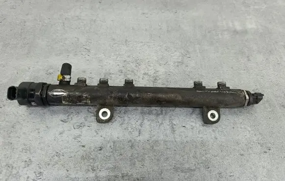 Fiat Grande Punto Fuel main line pipe