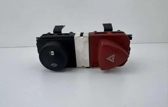 Renault Scenic II - Grand scenic II Hazard light switch 8200095493 8200107808 8200109723