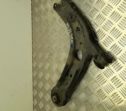 Volkswagen PASSAT B8 Front lower control arm/wishbone 3Q0407153D