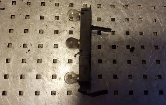 Tail light part